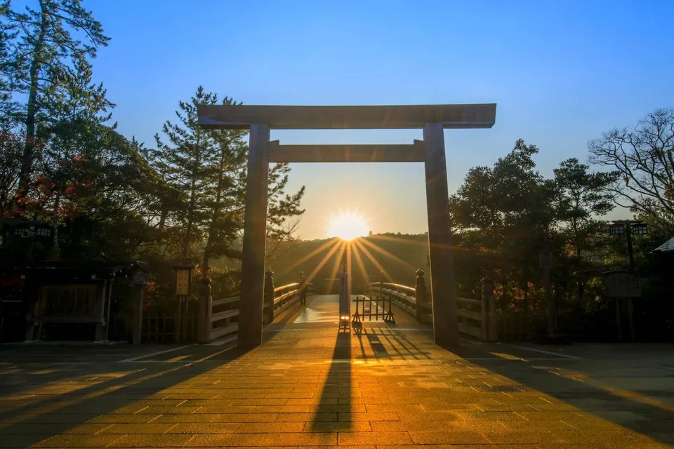 伊勢神宮早朝参拝