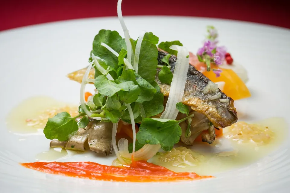 レストラン魚料理