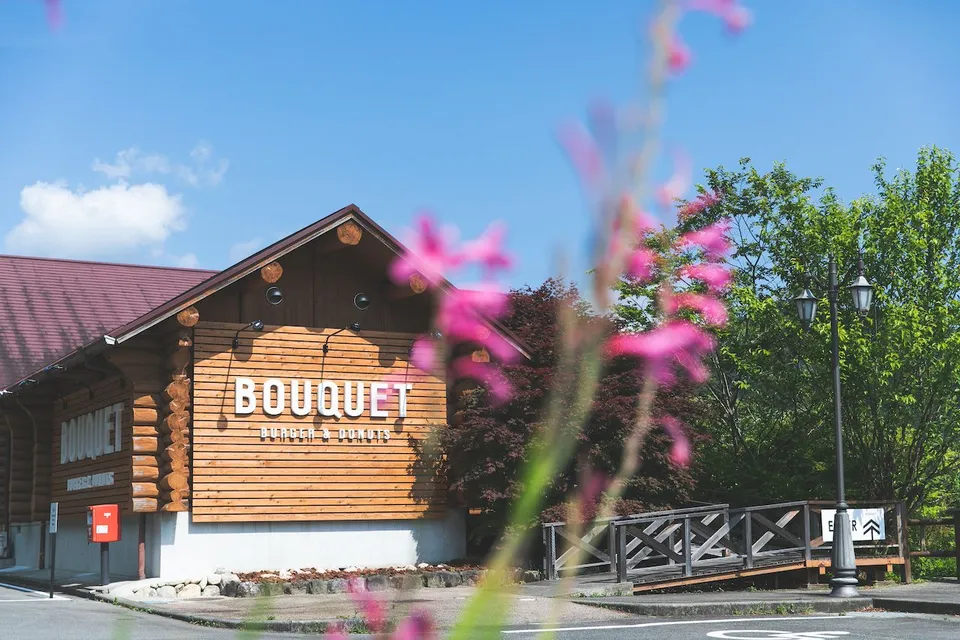 BOUQUET外観
